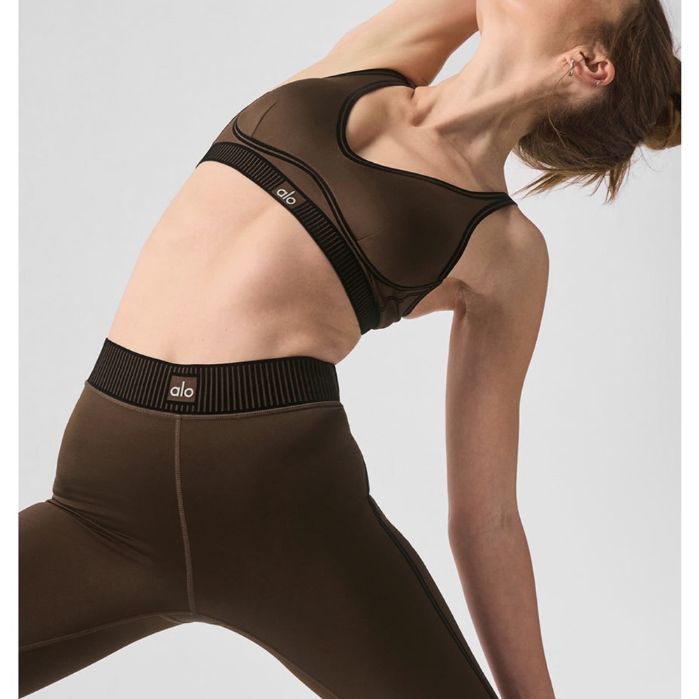Alo Yoga Espresso Brown Airlift Sports Bra and Leggings Set